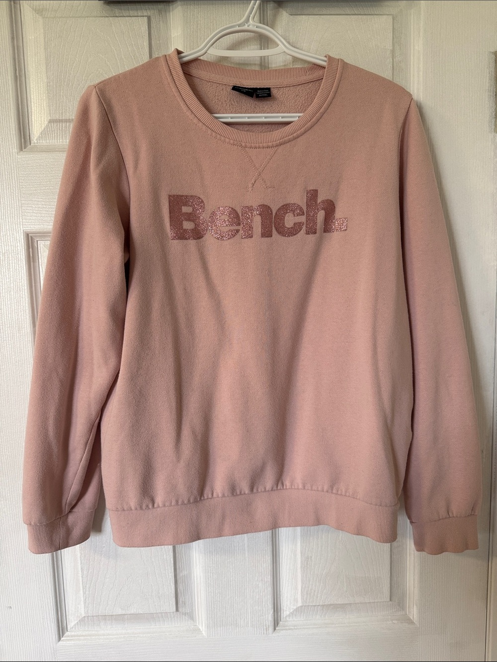 Bench Women's Light Pink Crewneck Sweatshirt with Glitter Logo P21 L23 S19